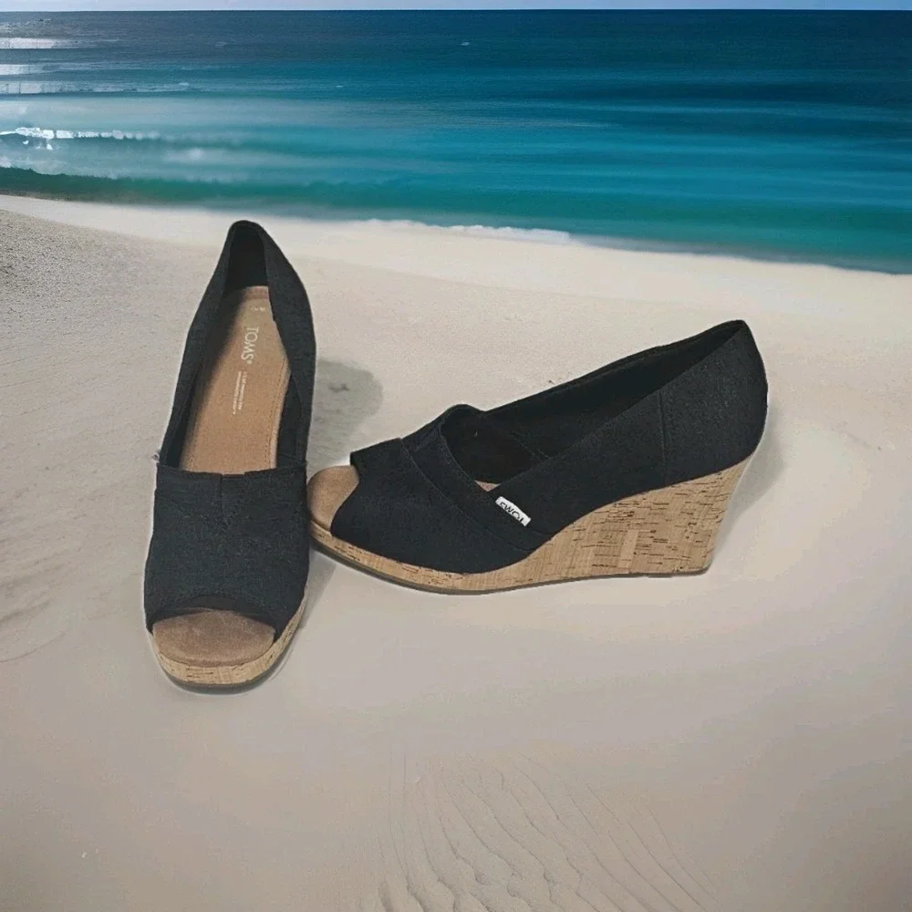 TOMS Stella Women's Black Peep Toe Cork Wedge Pump Shoes Size 9.5 Preppy Classic